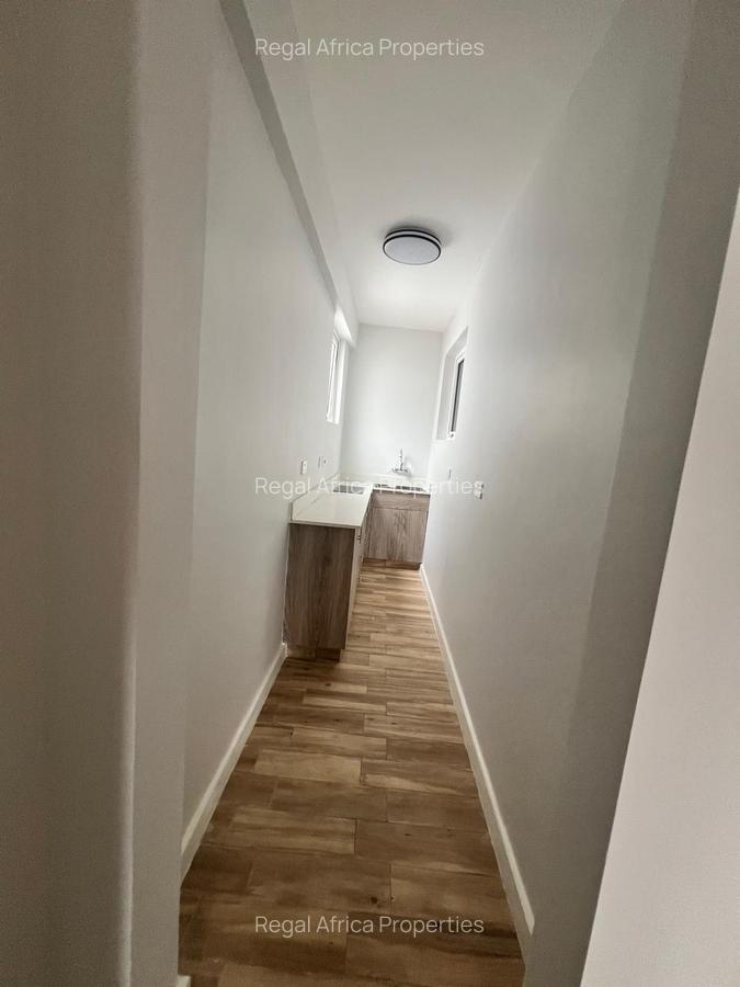 Serviced 4 Bed Apartment with En Suite at Nyeri Road - 17