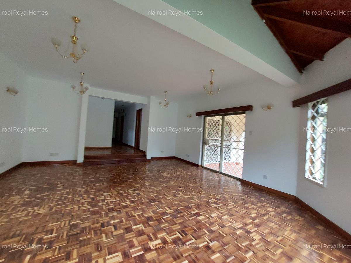 4 Bed Townhouse with En Suite at Lavington Villas - 13