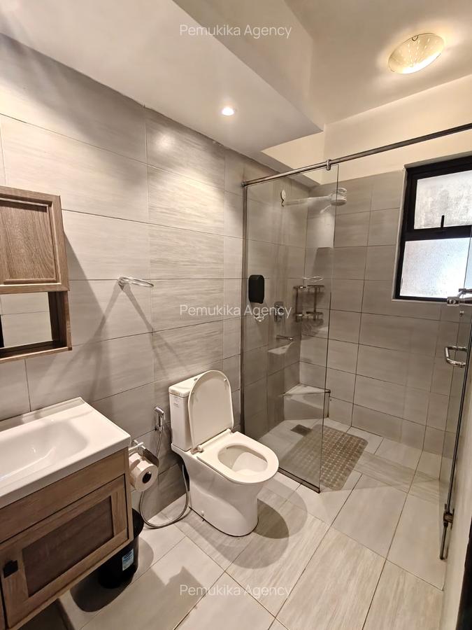 1 Bed House in Kilimani - 5