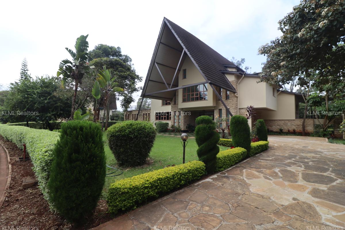 6 Bed Townhouse with En Suite in Karen - 1