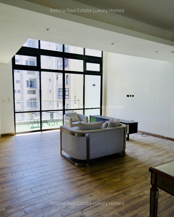 4 Bed Apartment with En Suite at 2026-382 - 2