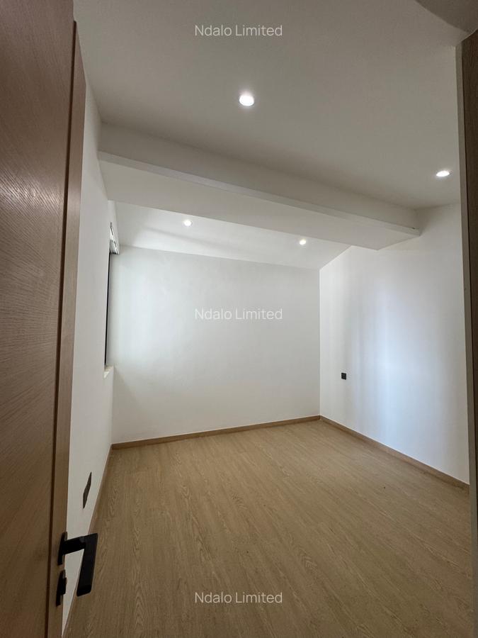 2 Bed Apartment with En Suite at Lavington - 11