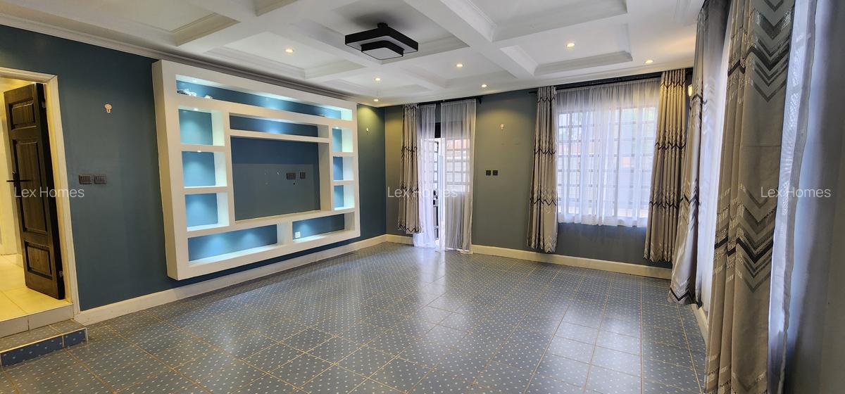 3 Bed House with En Suite at Rimpa - 5