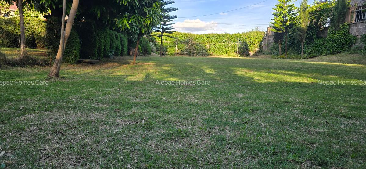 0.25 ac Residential Land at Kamakis - 9