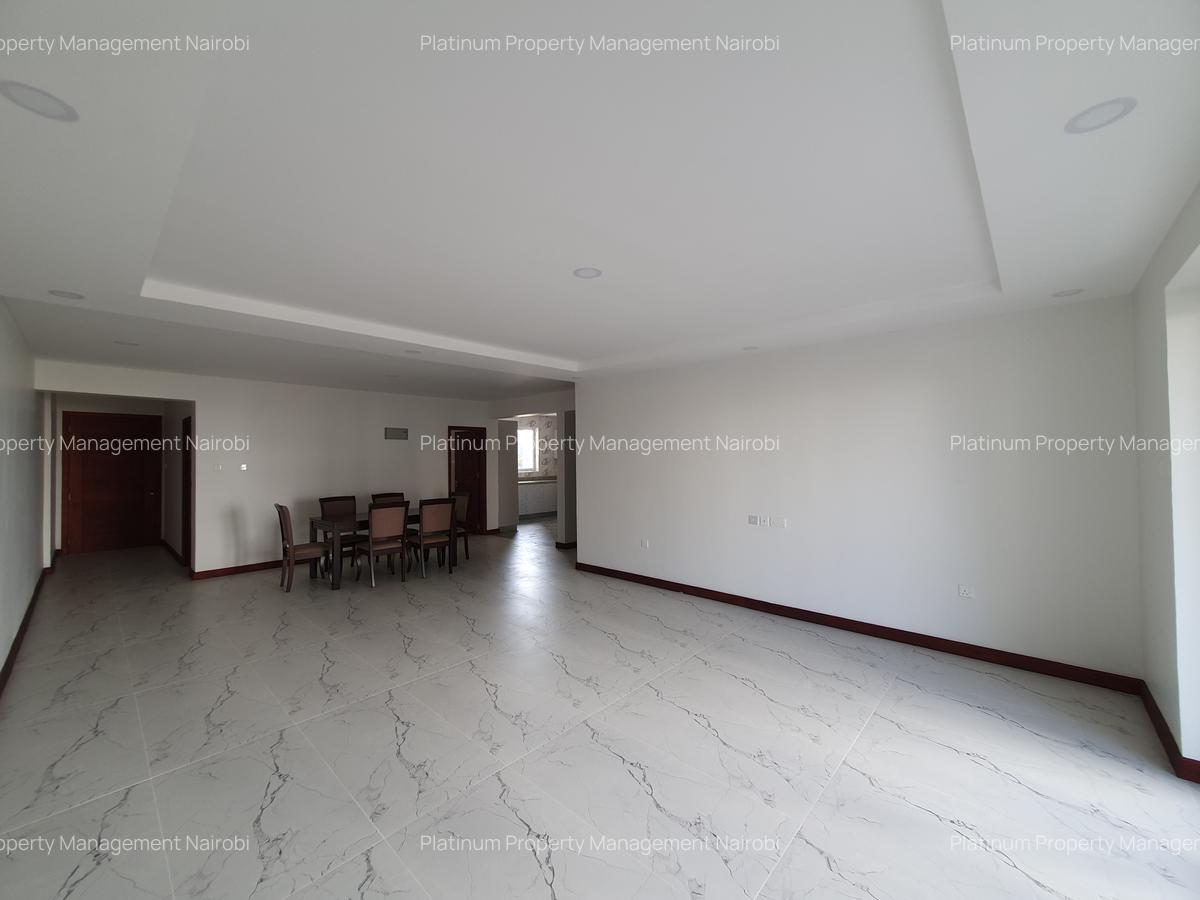 3 Bed Apartment with En Suite in Parklands - 2