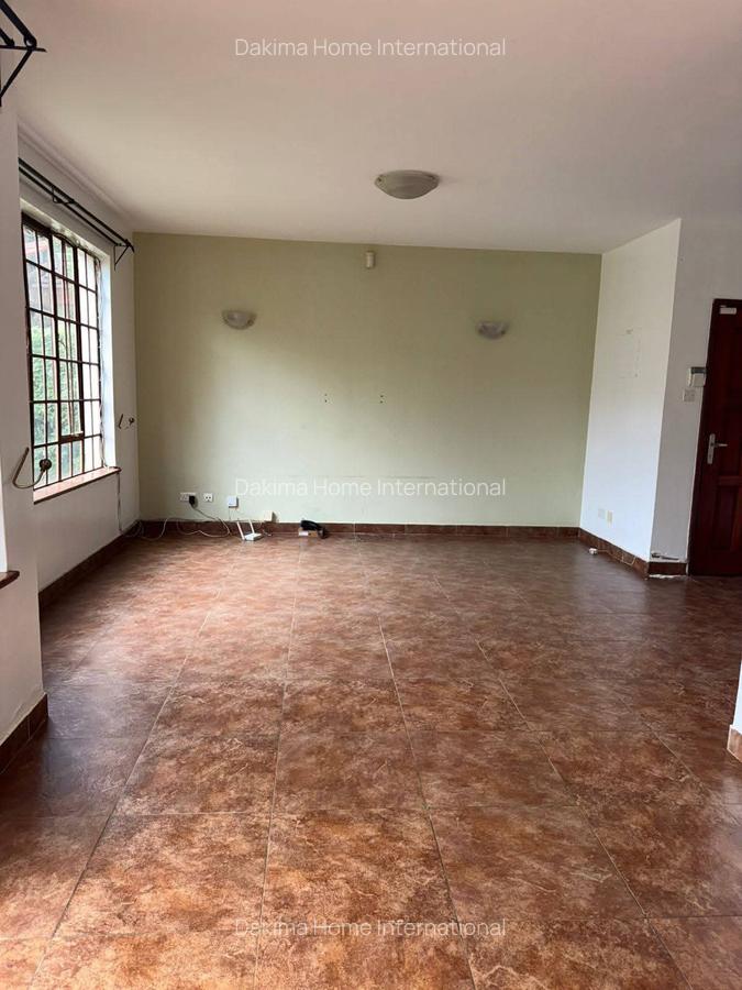 2 Bed Apartment with En Suite in Rhapta Road - 13