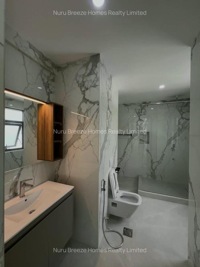 6 Bed Villa with En Suite in Lavington - 15