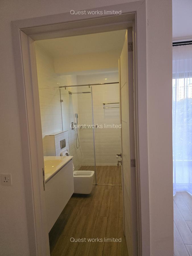 3 Bed Apartment with En Suite at Othaya Road - 10
