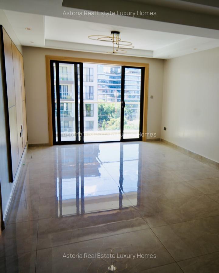 3 Bed Apartment with En Suite at 2026-384 - 7