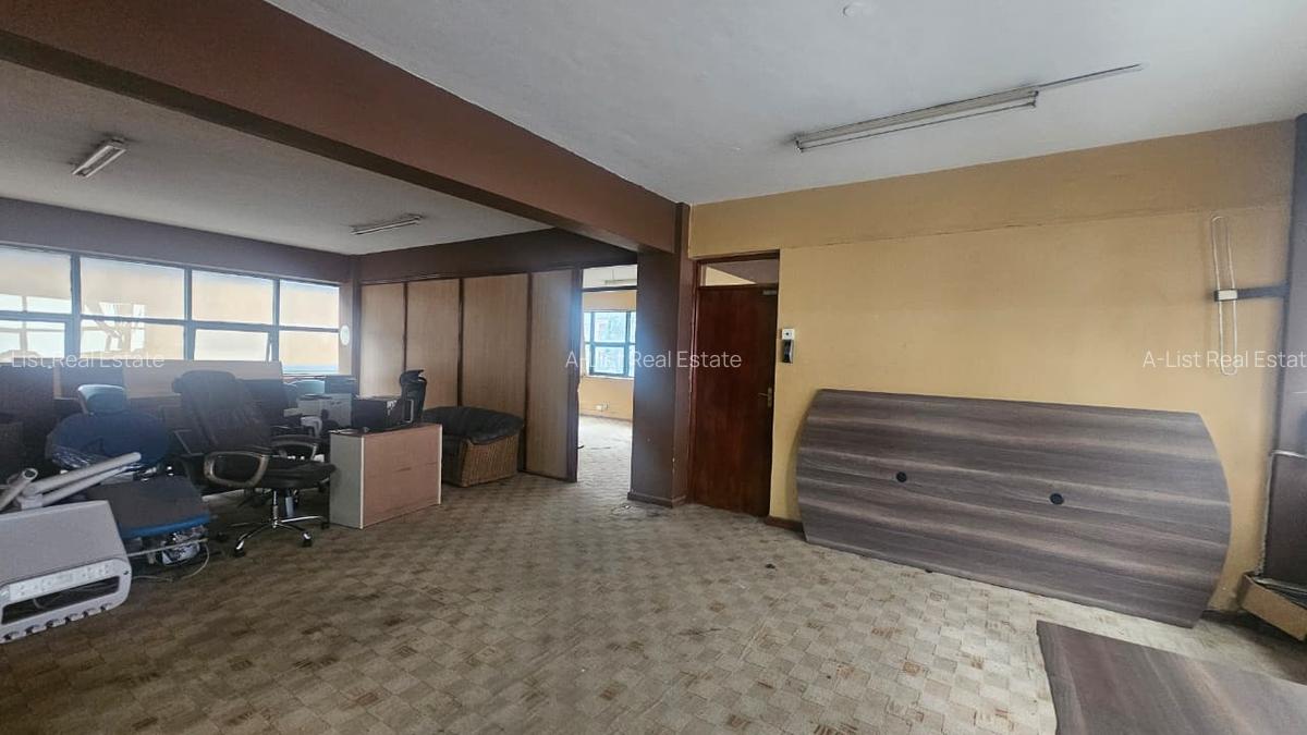 1,600 ft² Commercial Property with Service Charge Included in Kilimani - 2