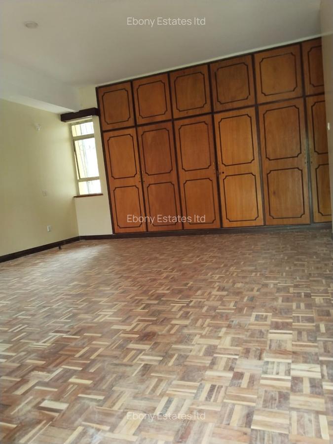 Commercial Property with Service Charge Included in Lavington - 6