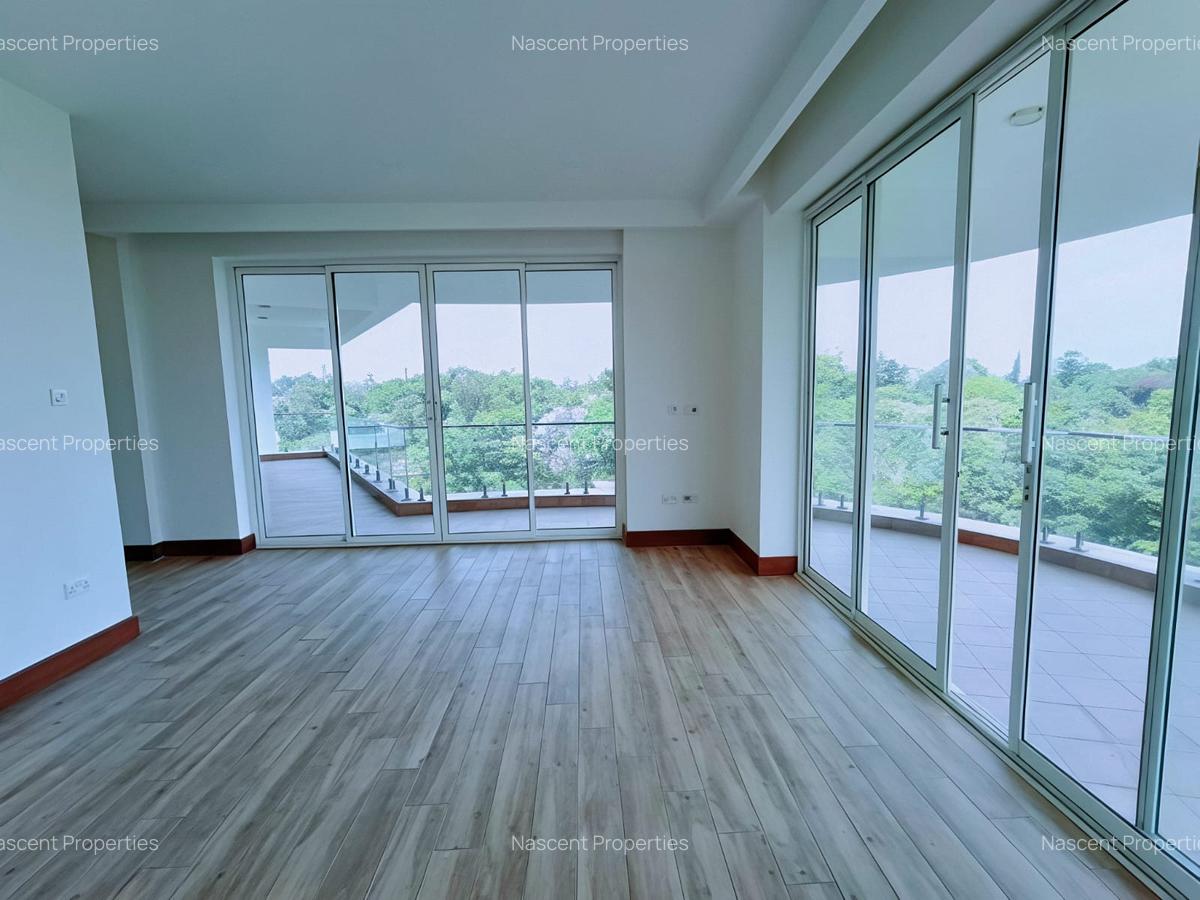 4 Bed Apartment with En Suite in Muthaiga - 3
