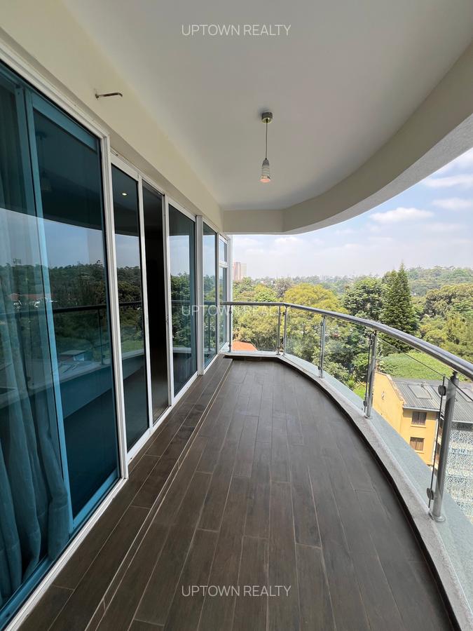 Serviced 3 Bed Apartment with En Suite at Riverside - 13