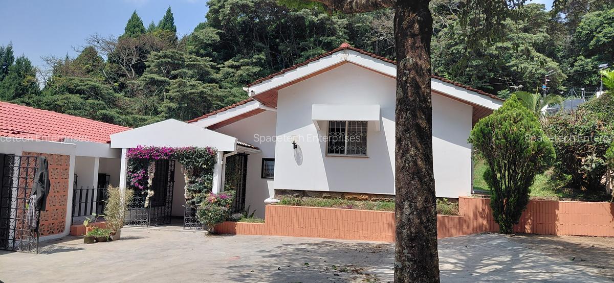 4 Bed House with En Suite in Thigiri - 1