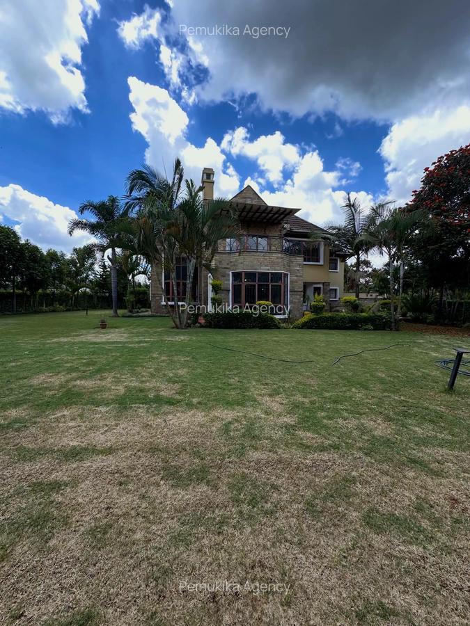 5 Bed House with En Suite in Runda - 2