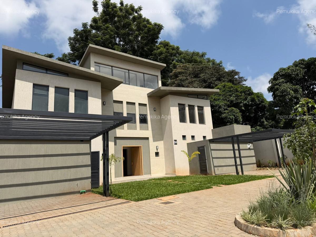 4 Bed Townhouse with En Suite in Runda - 1