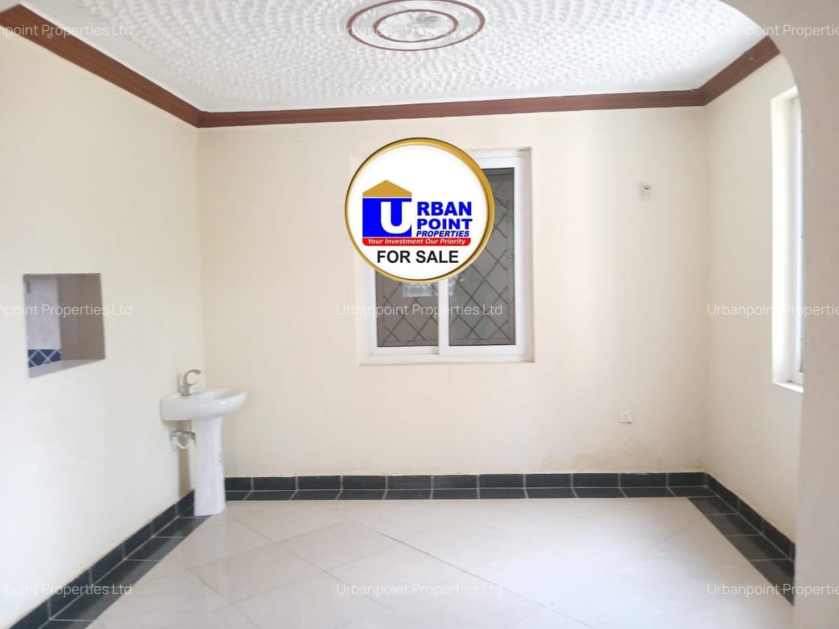 4 Bed House with En Suite at Utange - 14