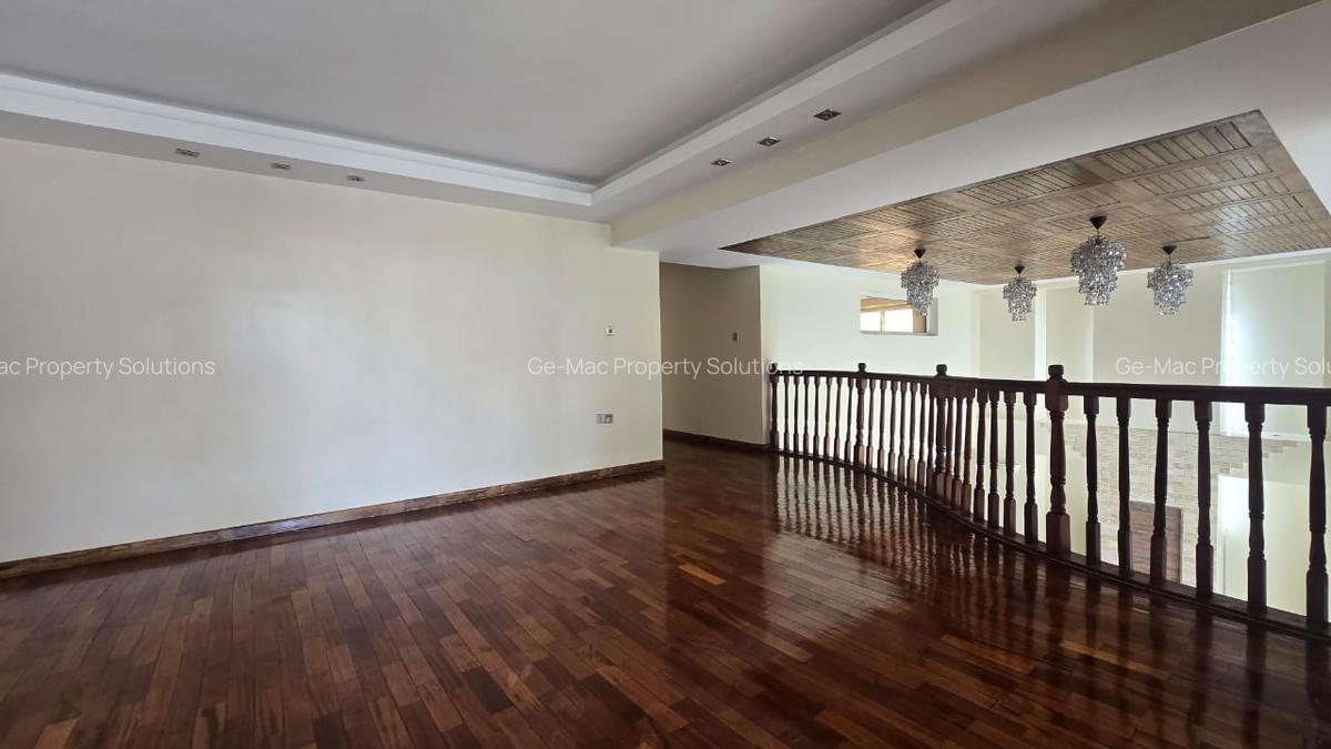5 Bed Townhouse with En Suite at Convent Dr - 14