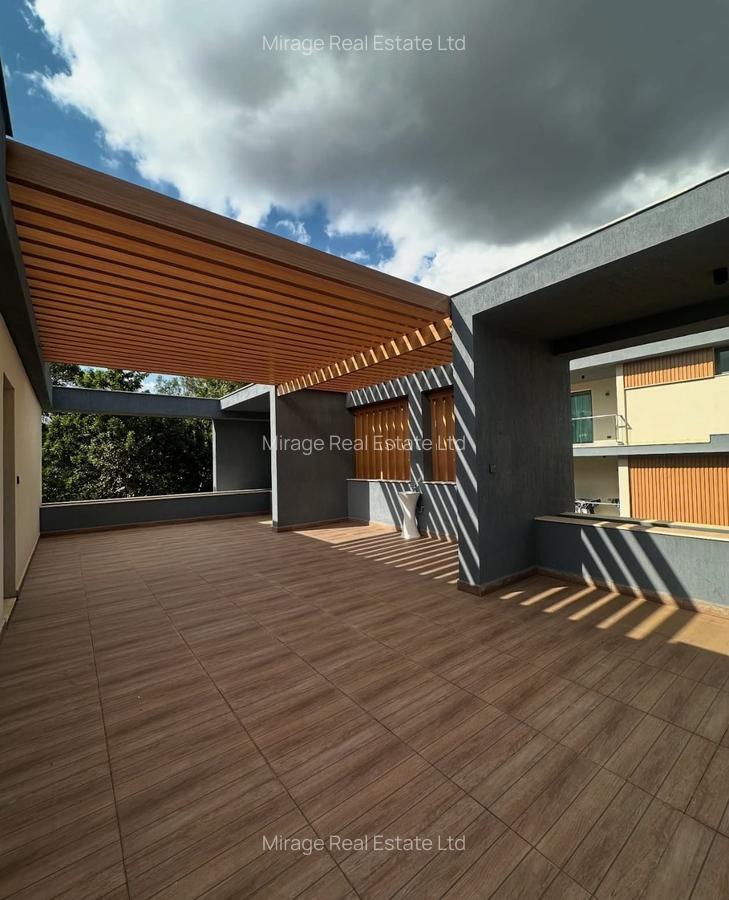 5 Bed Villa with En Suite in Lavington - 18