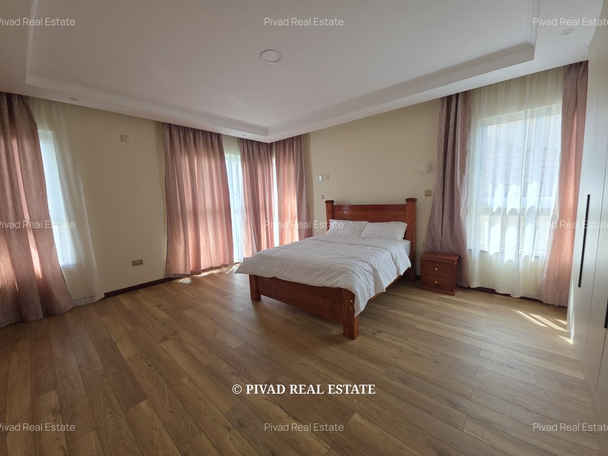 4 Bed House with Swimming Pool in Runda - 15