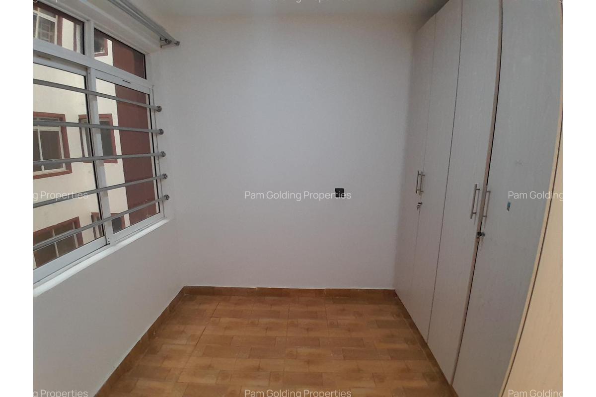 Serviced 3 Bed Apartment with En Suite at Kiambu Road - 11