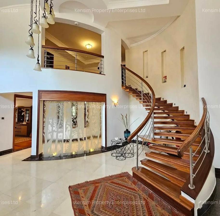 5 Bed House with En Suite in Loresho - 14