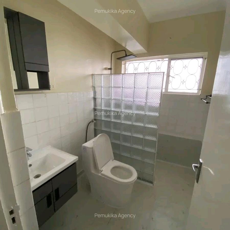 4 Bed Villa in Rosslyn - 5