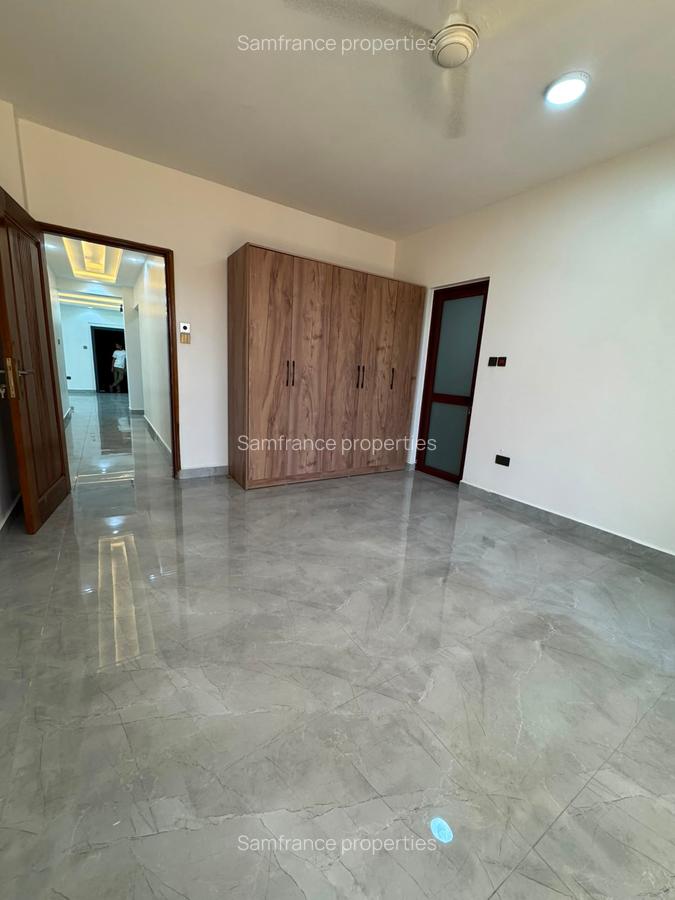 Serviced 3 Bed Apartment with En Suite at Mount Kenya Road - 8