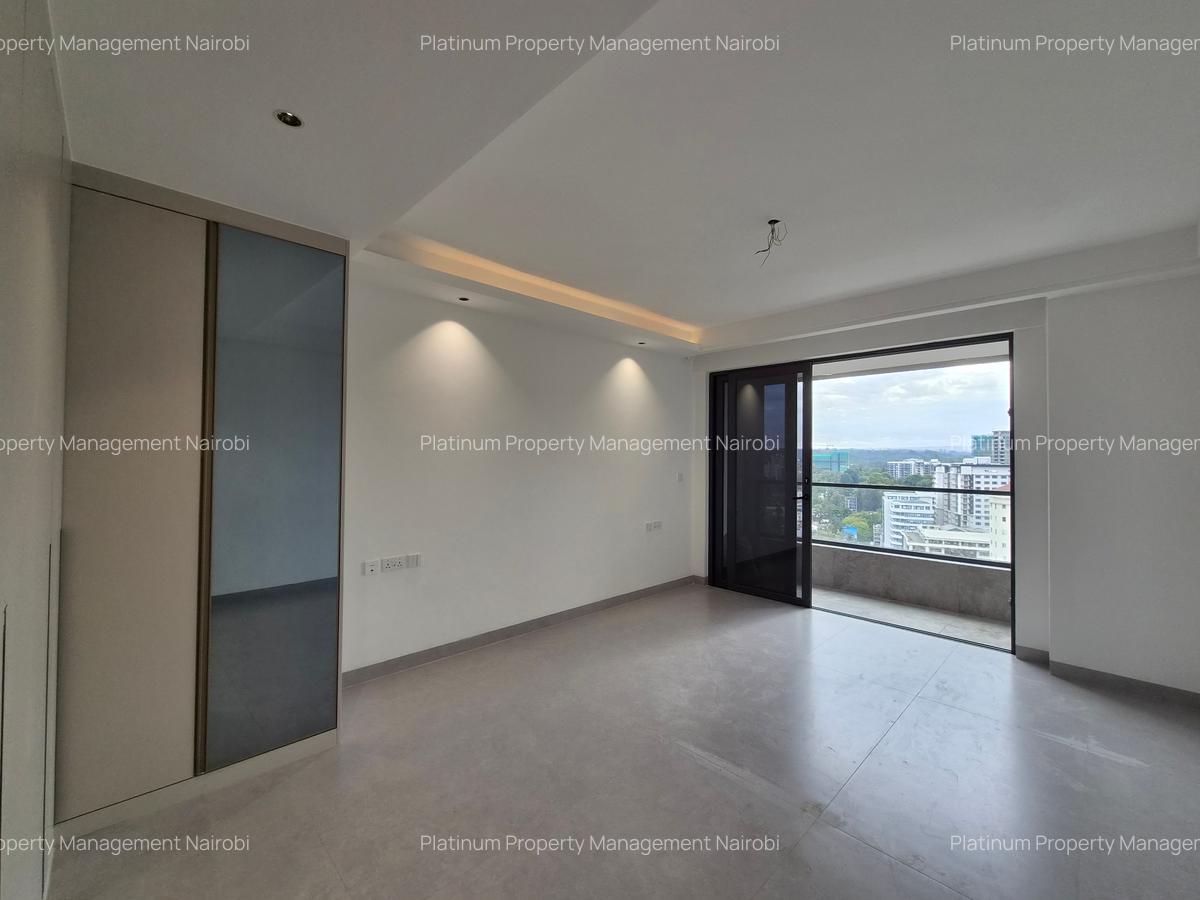 2 Bed Apartment with En Suite at Spring Valley - 16