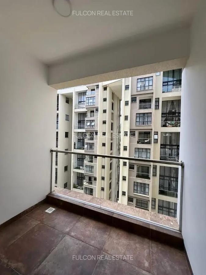 4 Bed Apartment with En Suite in Riverside - 8