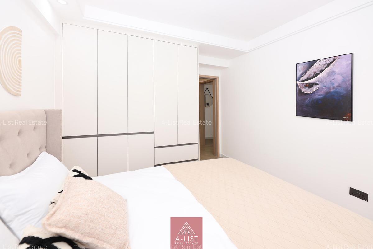 1 Bed Apartment with Swimming Pool at School Lane - 8