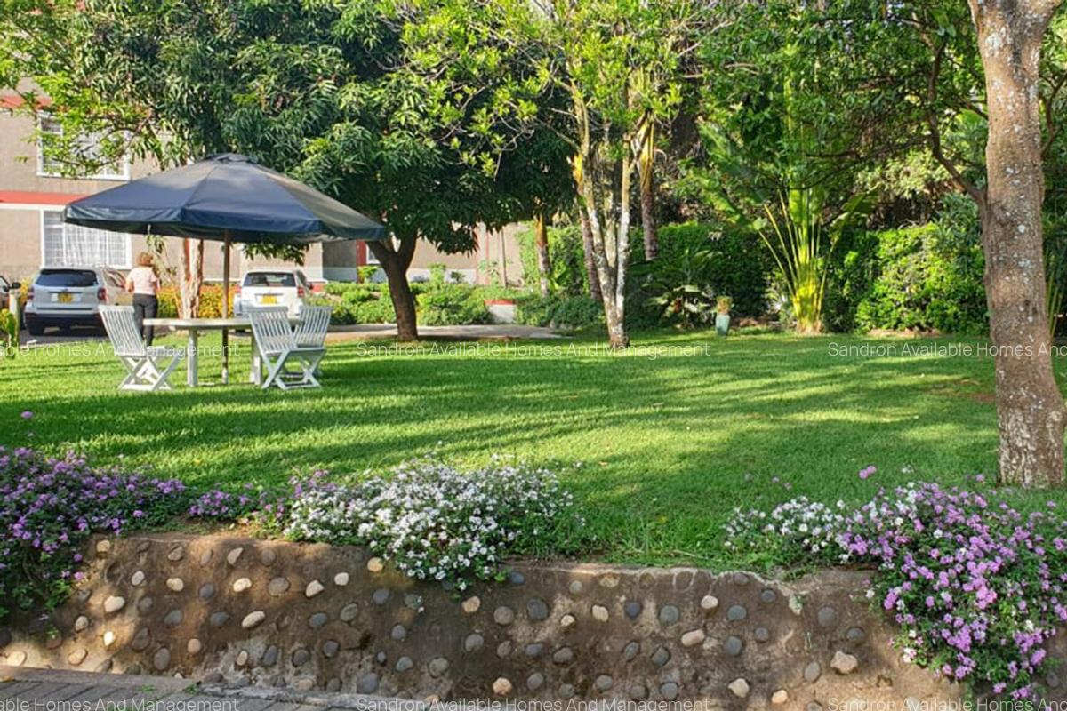 Serviced 1 Bed Apartment with En Suite in Kilimani - 7