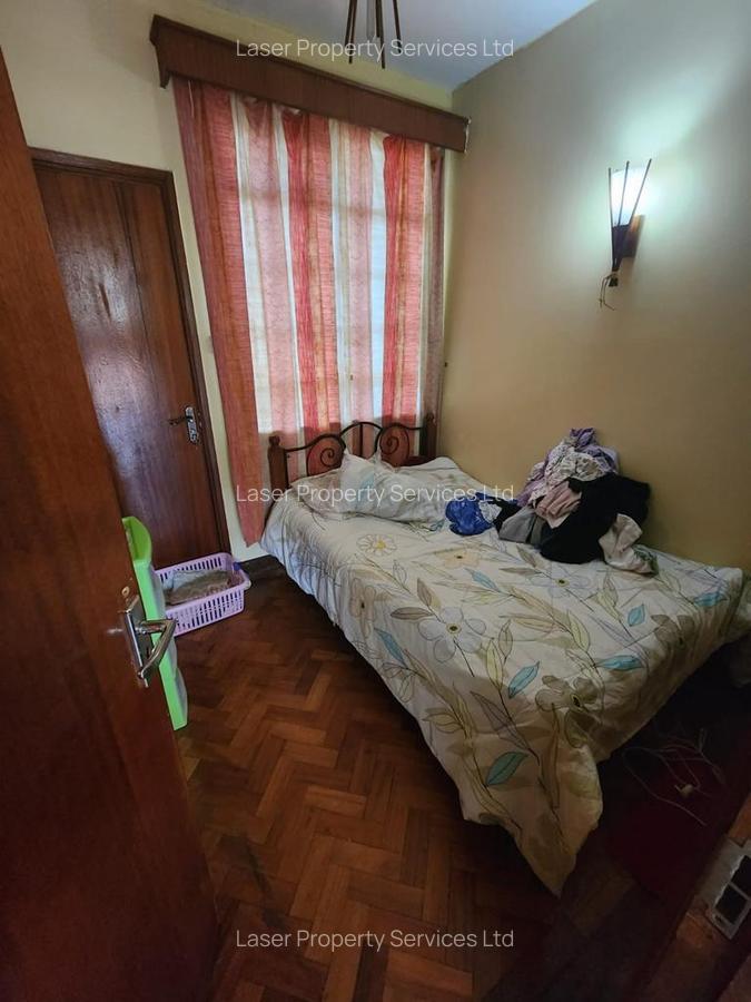 3 Bed Apartment with En Suite at State House - 4