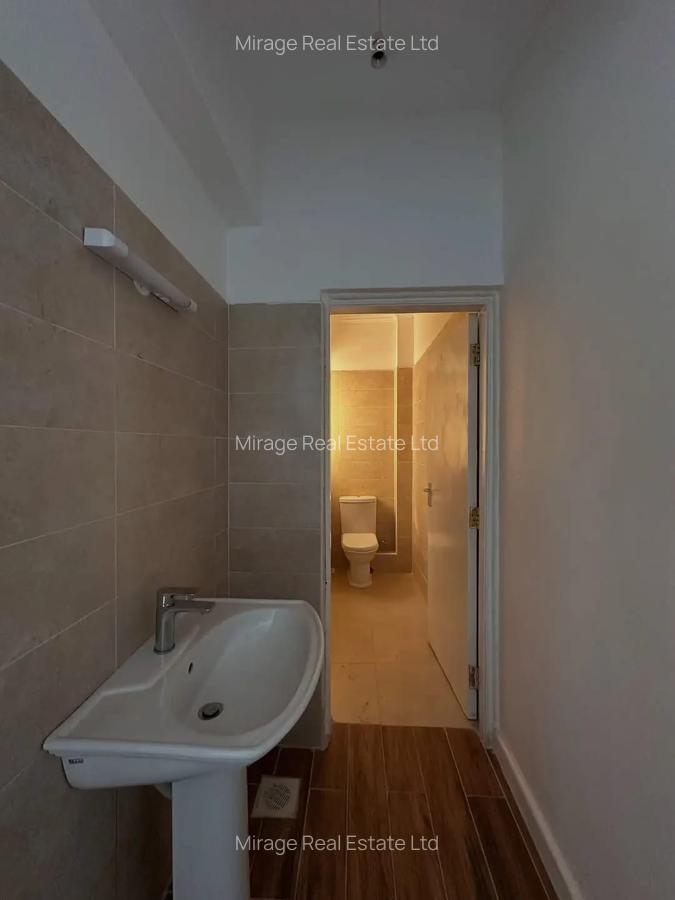3 Bed Apartment with Swimming Pool in Lavington - 14