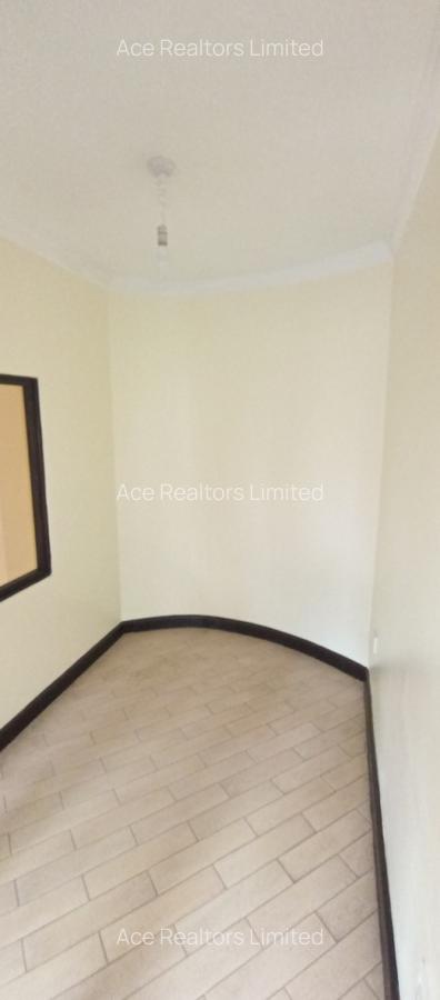 3 Bed Townhouse with En Suite at Grevellia Grove - 5