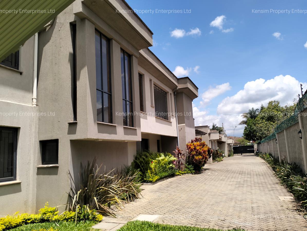 6 Bed Townhouse with En Suite in Lavington - 4