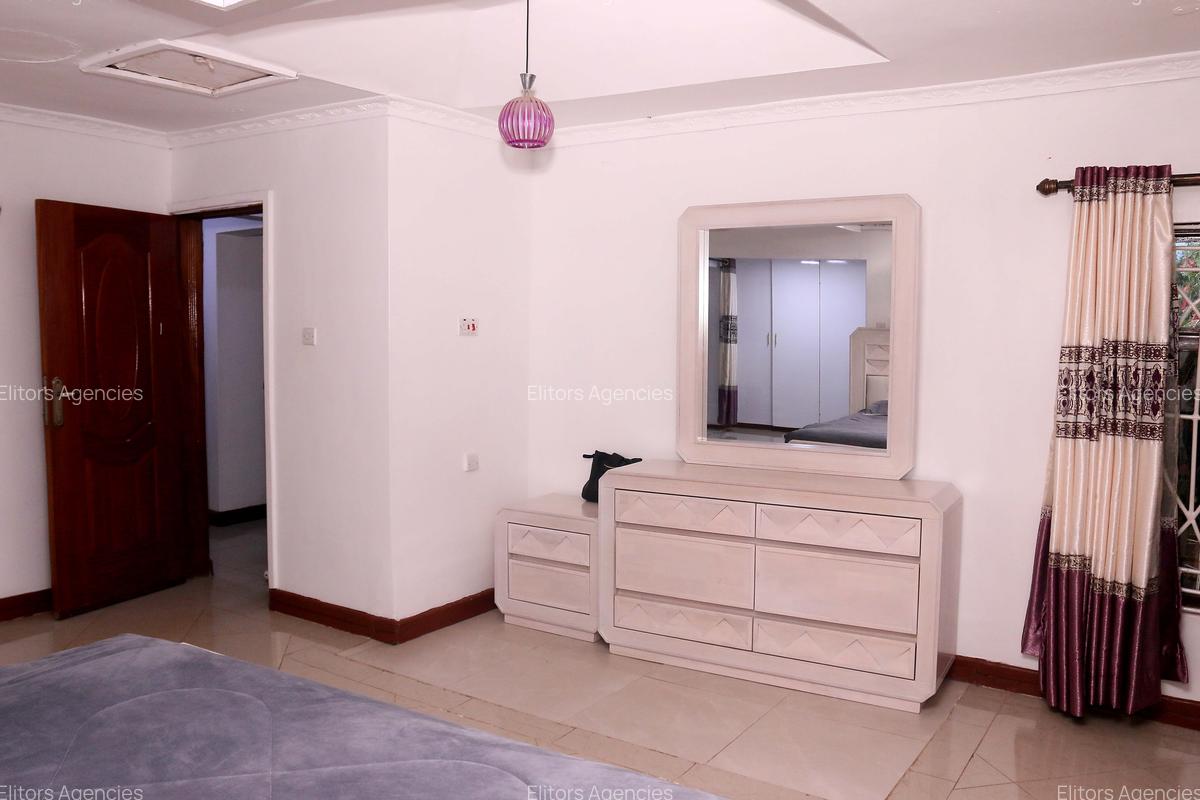 5 Bed Townhouse with En Suite at Eastern Bypass - 17