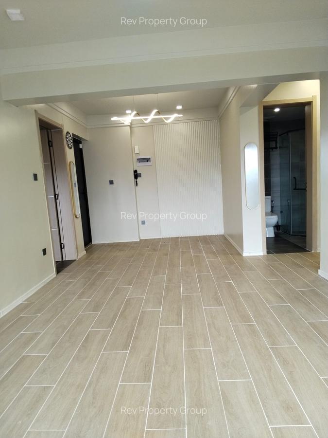 2 Bed Apartment with En Suite in Lavington - 2