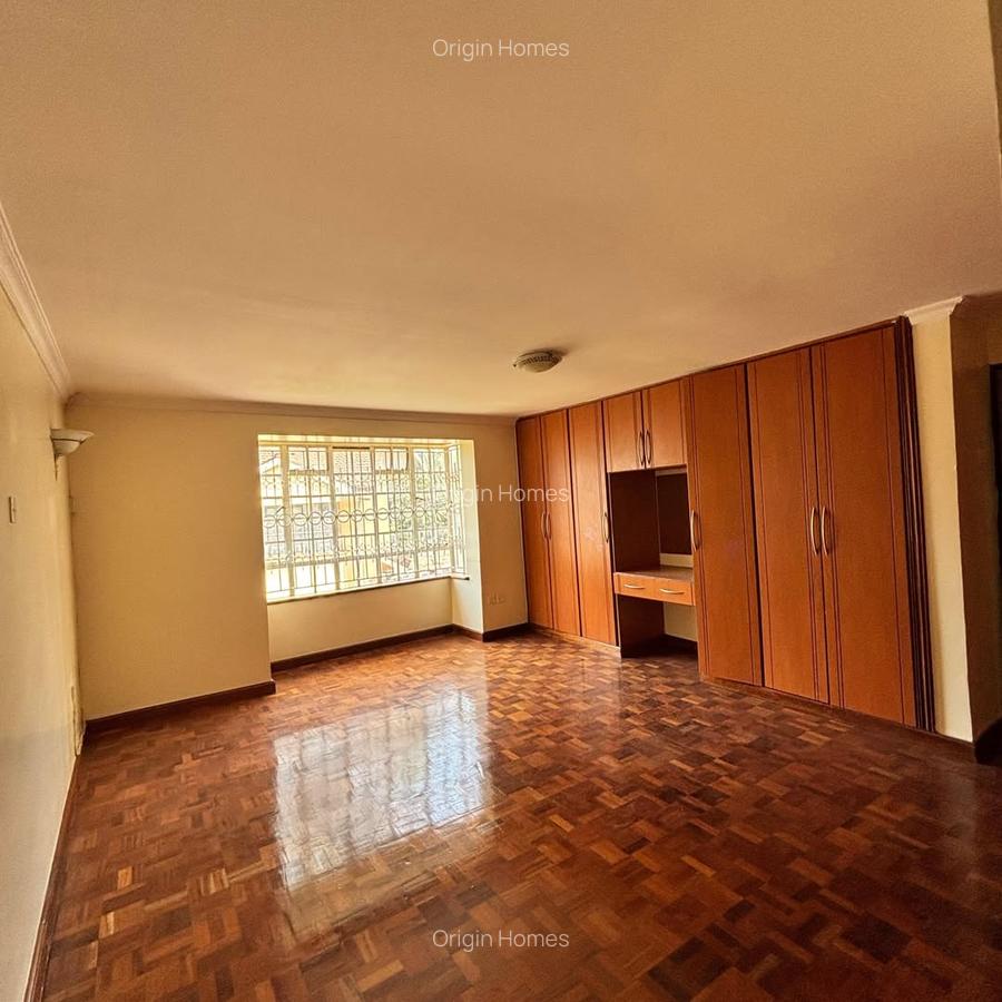 4 Bed Townhouse with En Suite at Kileleshwa - 13