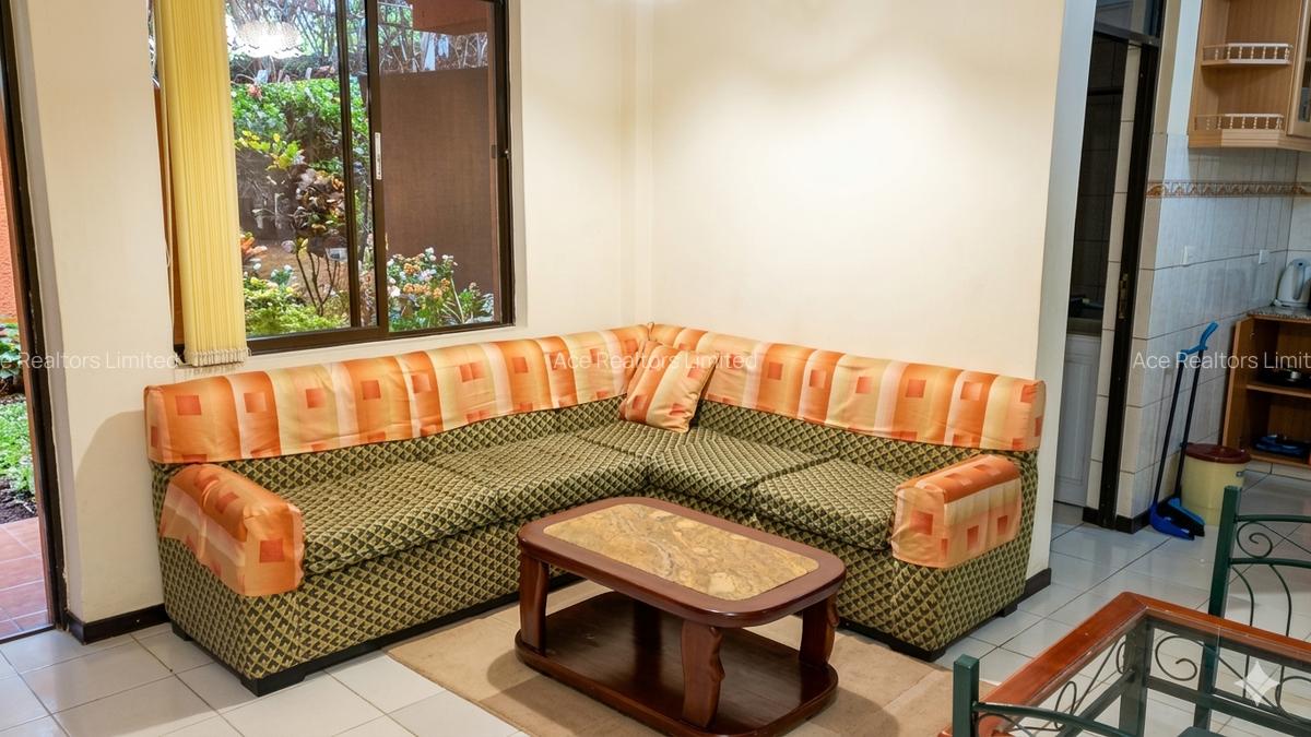 Serviced 1 Bed Apartment with En Suite at Riverside Drive - 7