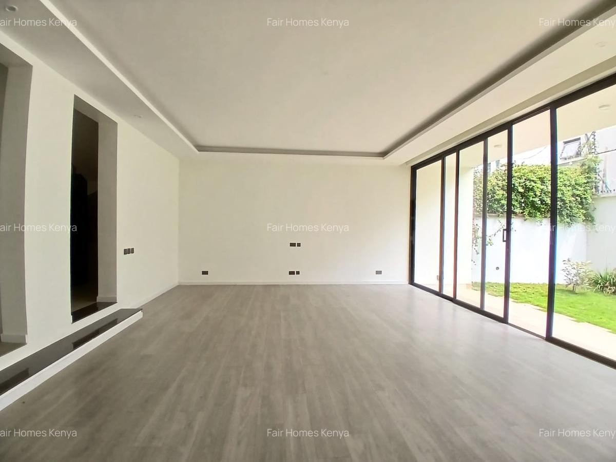 5 Bed Townhouse with En Suite at Maji Mazuri - 16