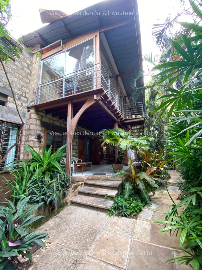 Serviced 3 Bed Apartment with En Suite in Nyali Area - 17