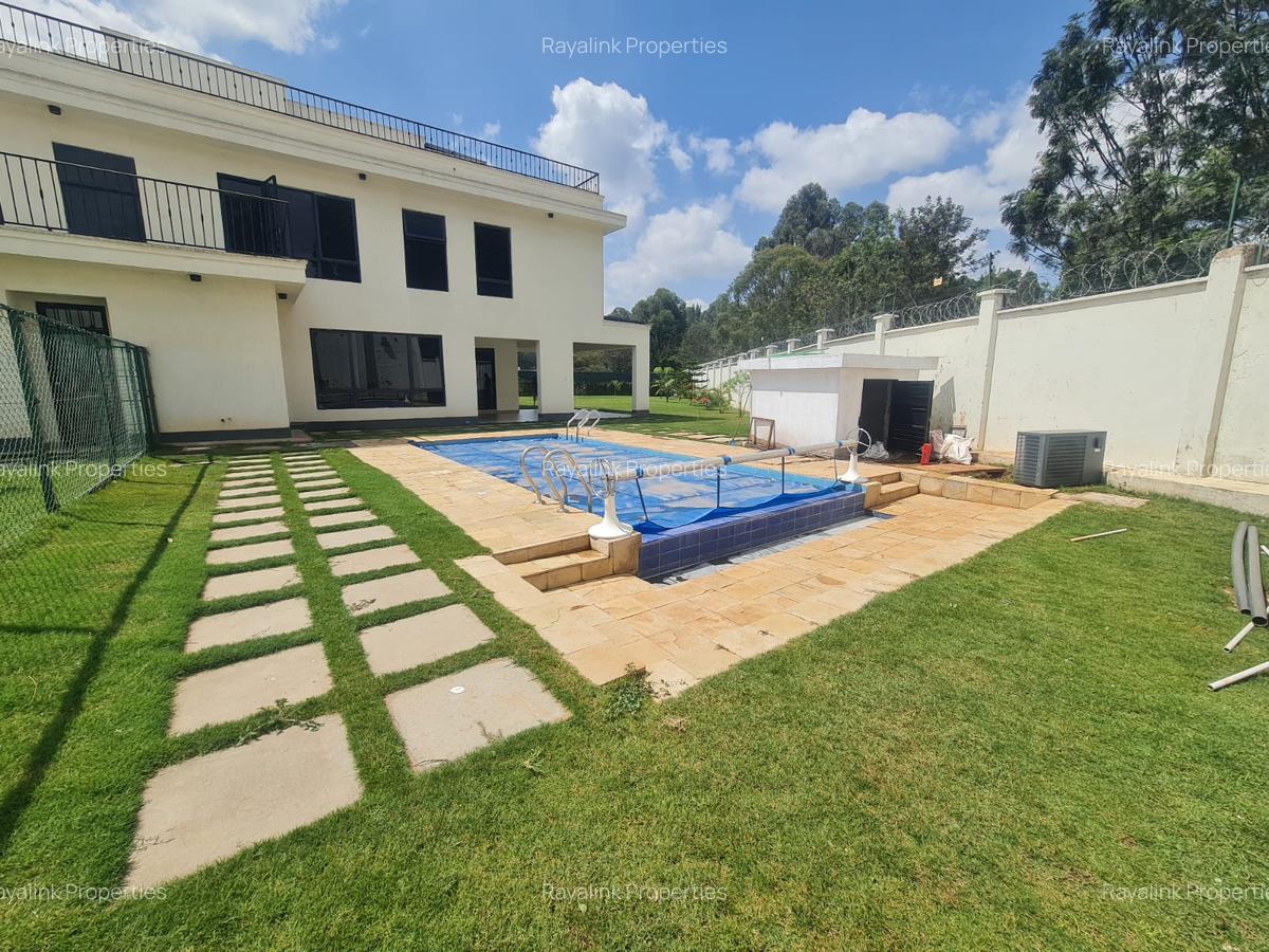 6 Bed House with En Suite at Loresho - 3