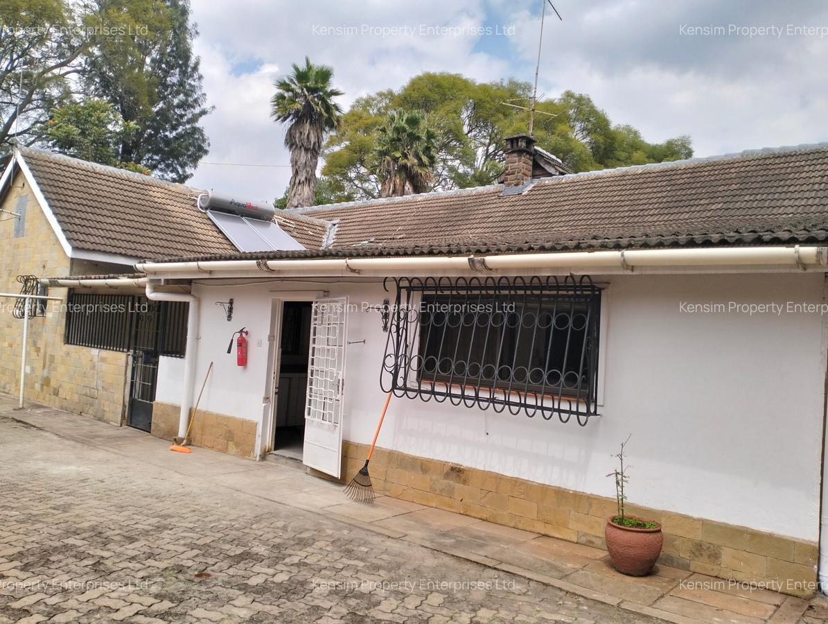 4 Bed Townhouse with En Suite in Spring Valley - 20