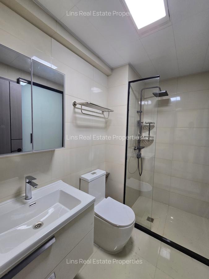 Serviced 1 Bed Apartment with En Suite in Westlands Area - 12