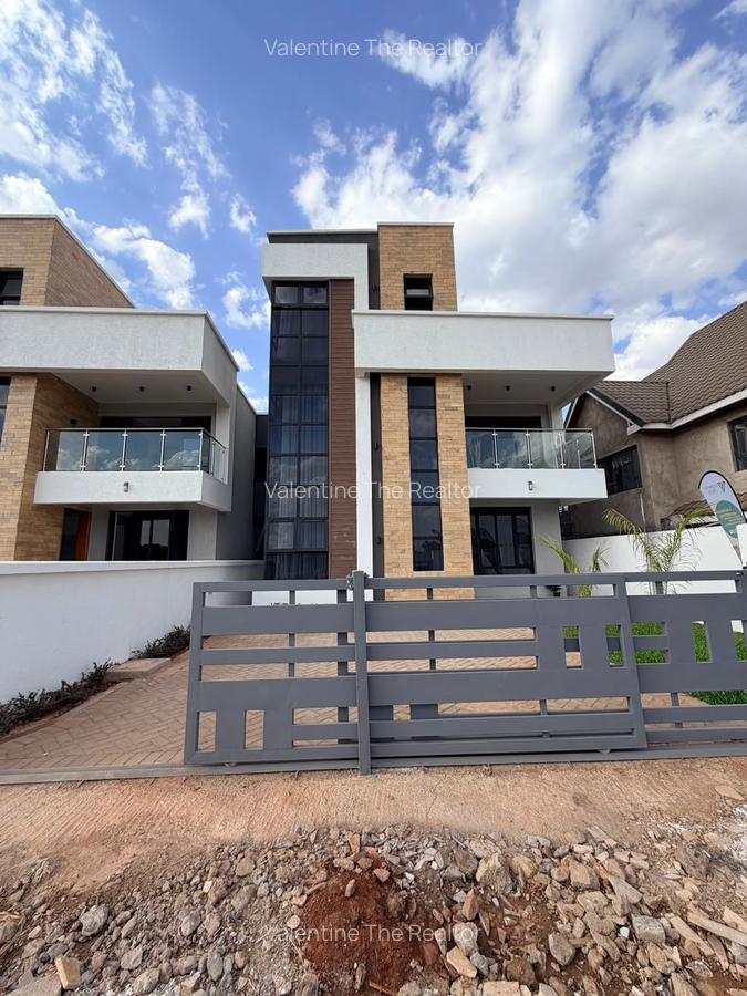 4 Bed House with En Suite in Kamakis - 1