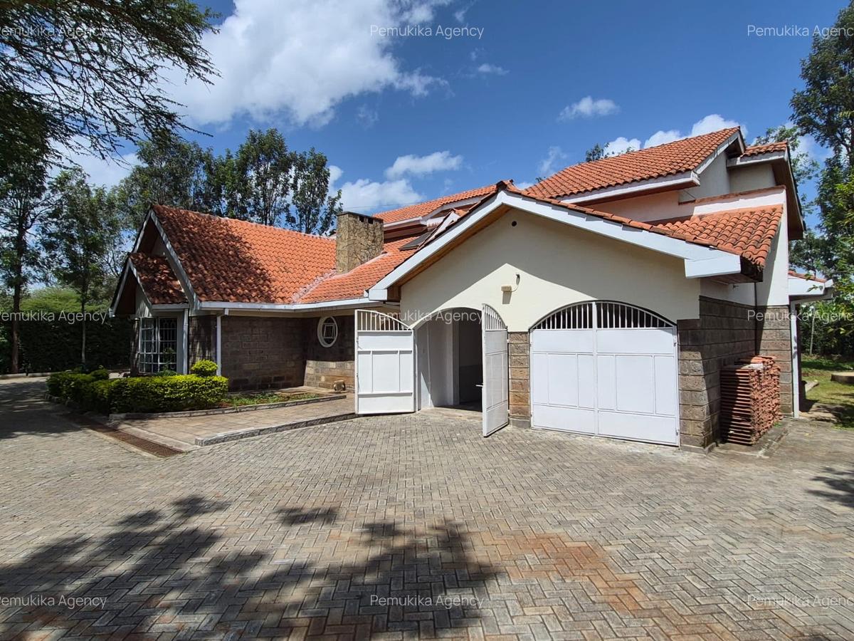 5 Bed House with En Suite at Bogani - 3