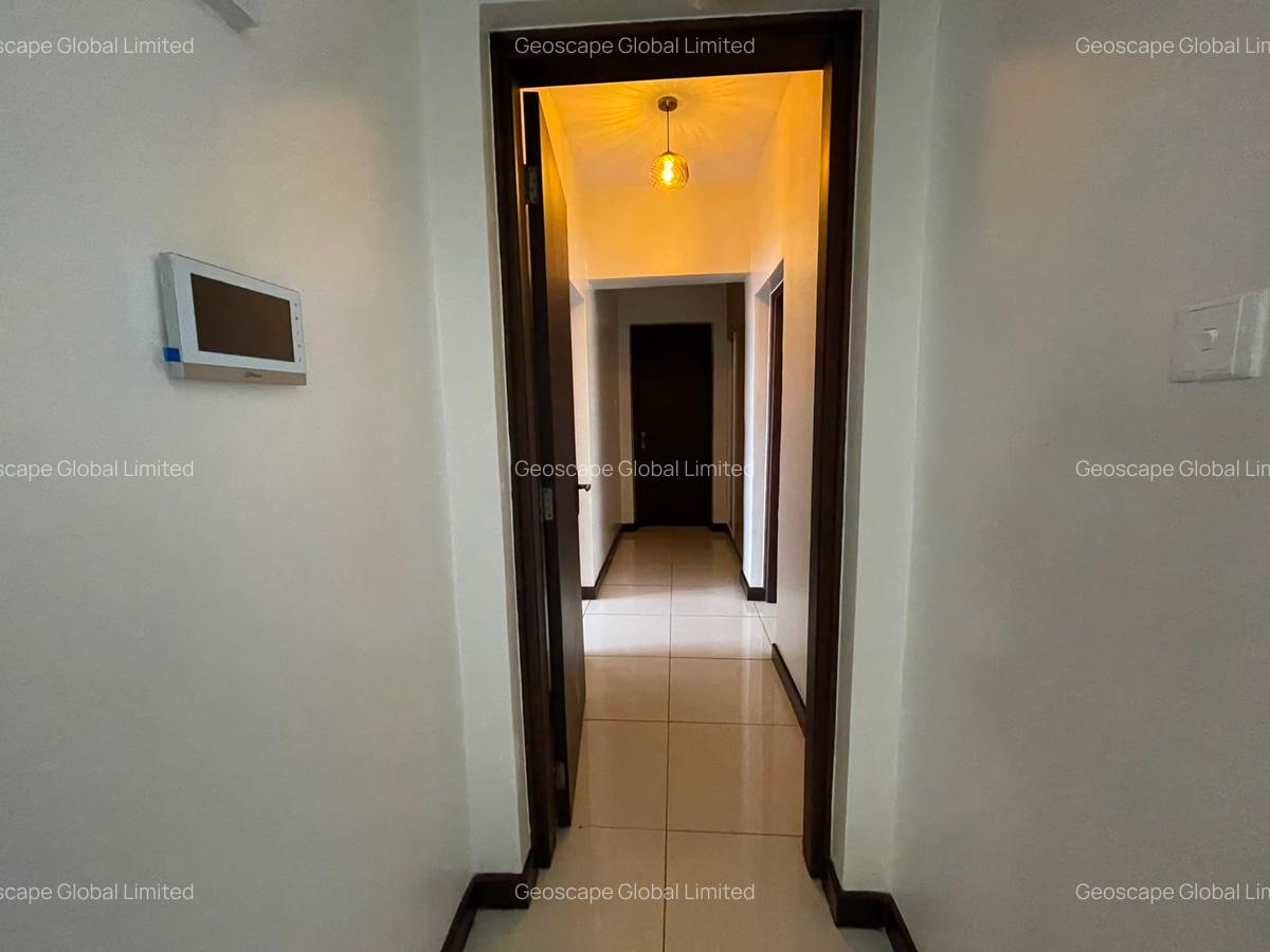 3 Bed Apartment with En Suite in General Mathenge - 8