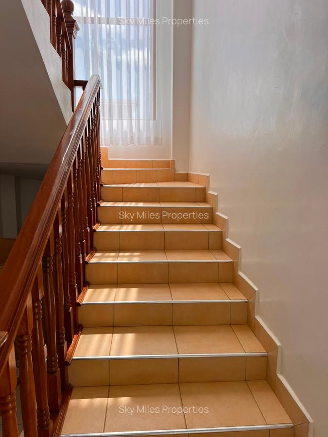 3 Bed House with En Suite at Vipingo - 12