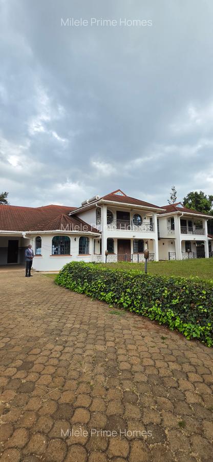 5 Bed Villa with En Suite at Runda Groove - 1